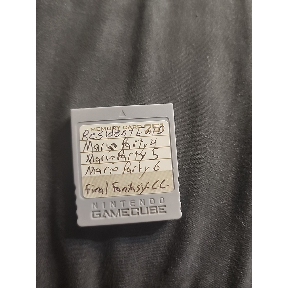 Official Nintendo Gamecube Memory Card DOL-008‎ Gray   Authentic OEM  TESTED
